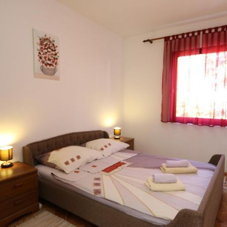 Apartment Lidija Šilo Zewnętrze zdjęcie