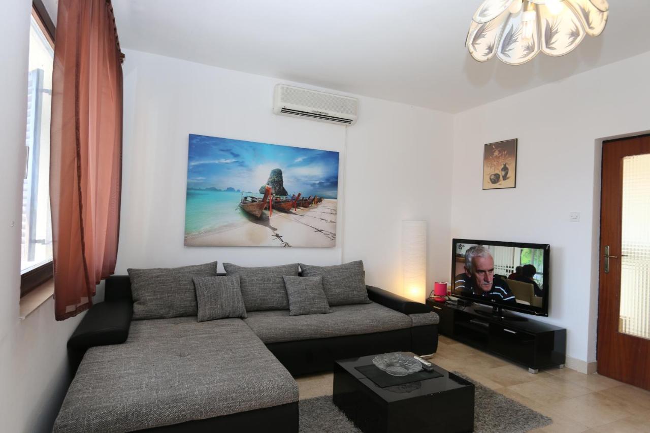 Apartment Lidija Šilo Zewnętrze zdjęcie